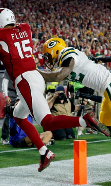 NFL Latest: Packers lose Cobb for rest of the game